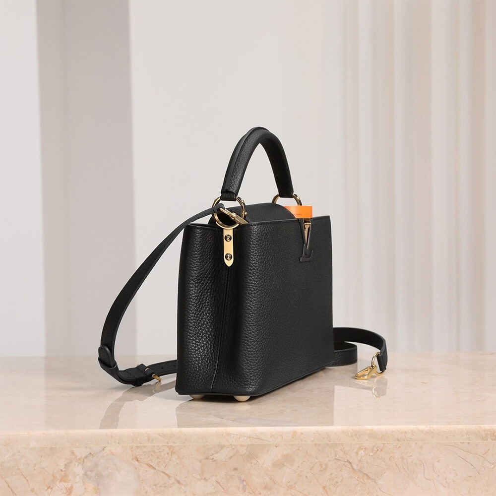 LV   Capucines MM