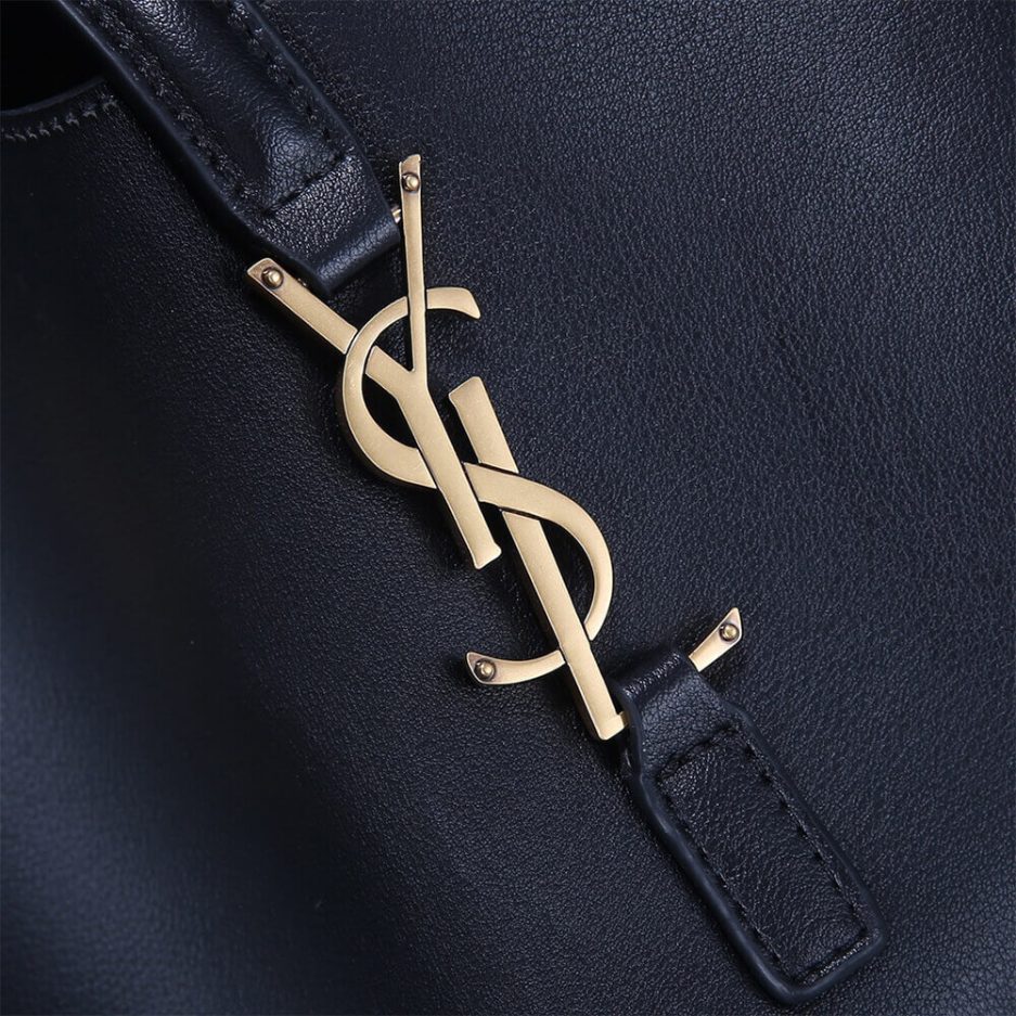 YSL LE 5 À 7 soft smooth leather