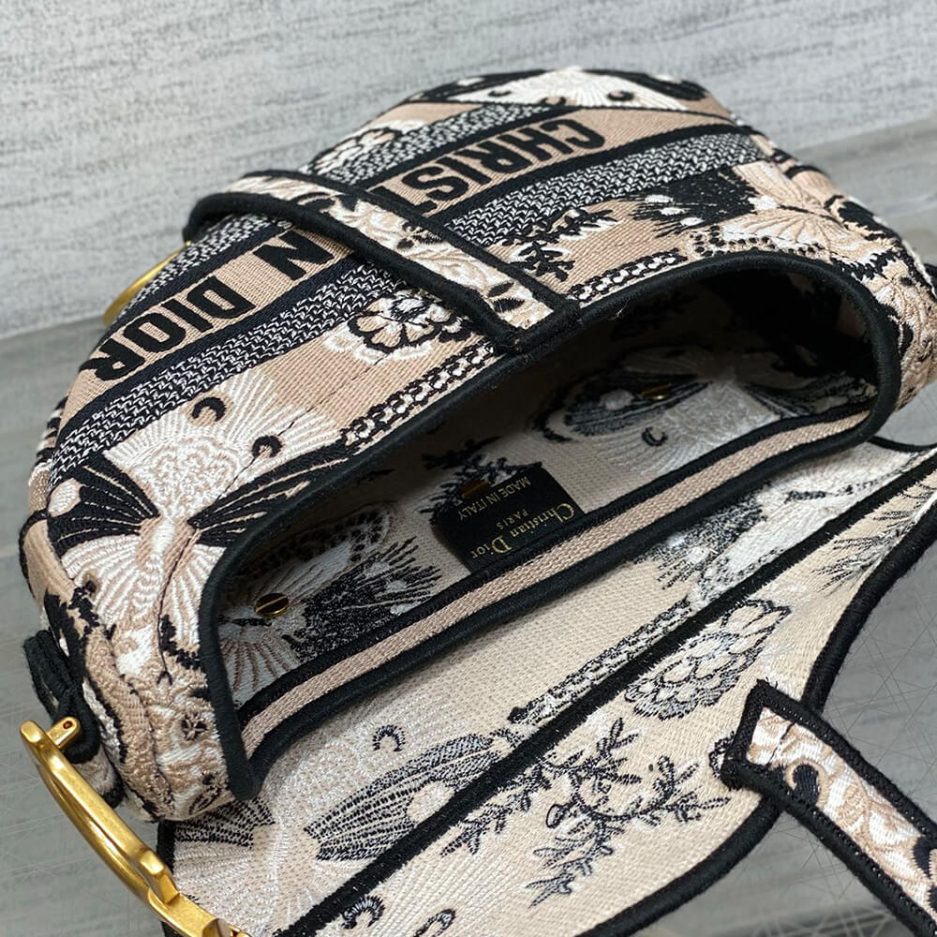 D*or saddle bag
