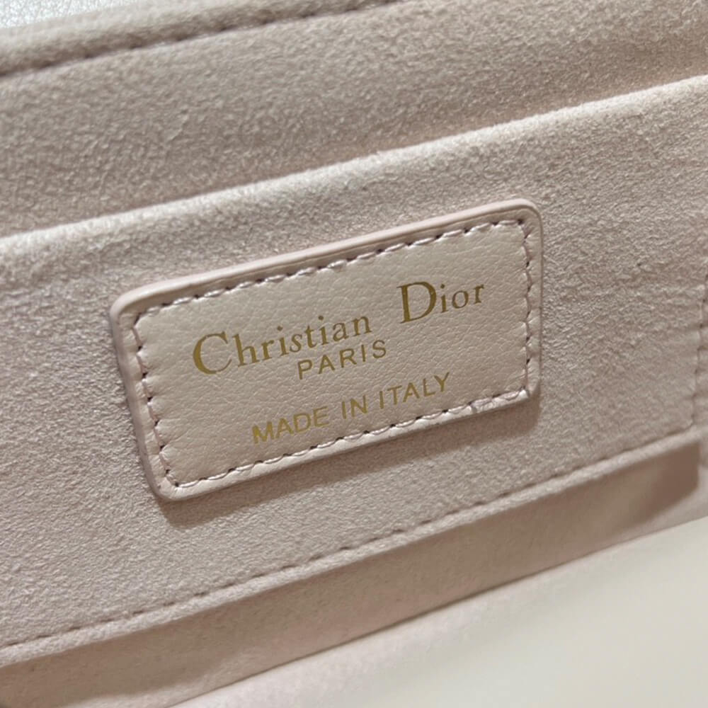 small D*or jolie handbag