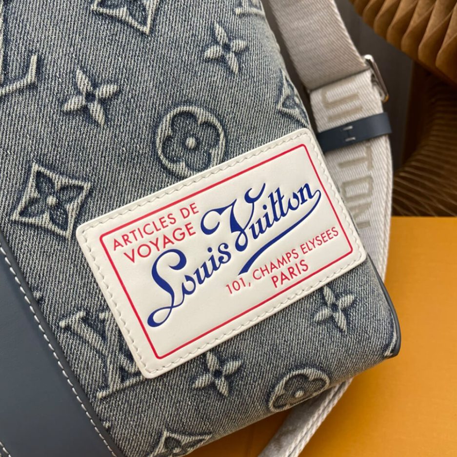 LV Weekend Tote NM