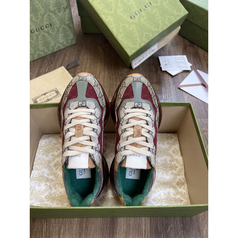 LV