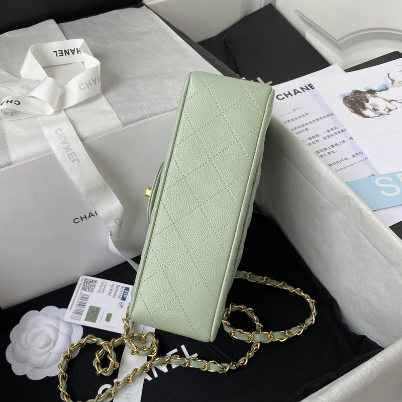 Ch*el classic handbag grained shiny calfskin & gold-tone metal green