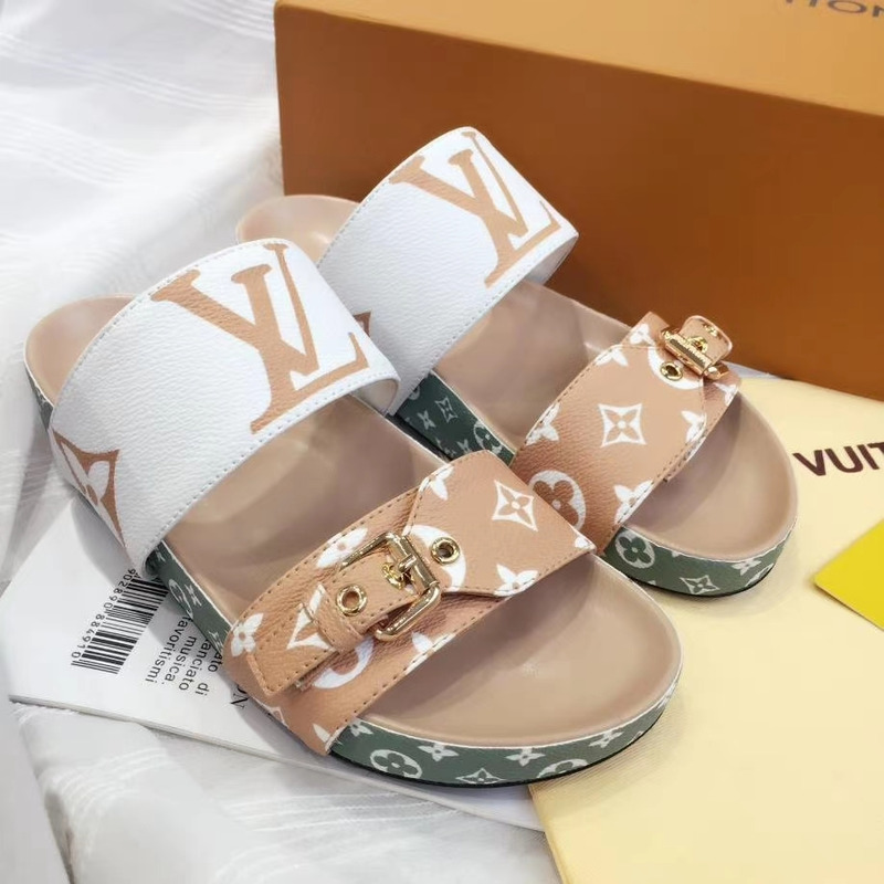 l**is V*t*n bom dia mule white and beige