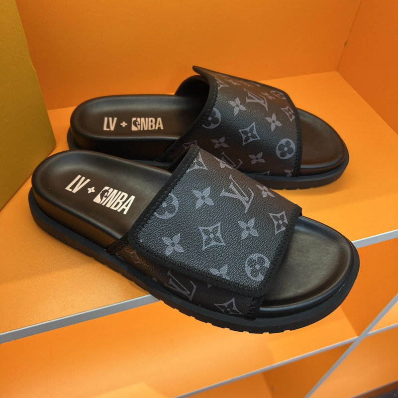l**is V*t*n x nba miami mules black