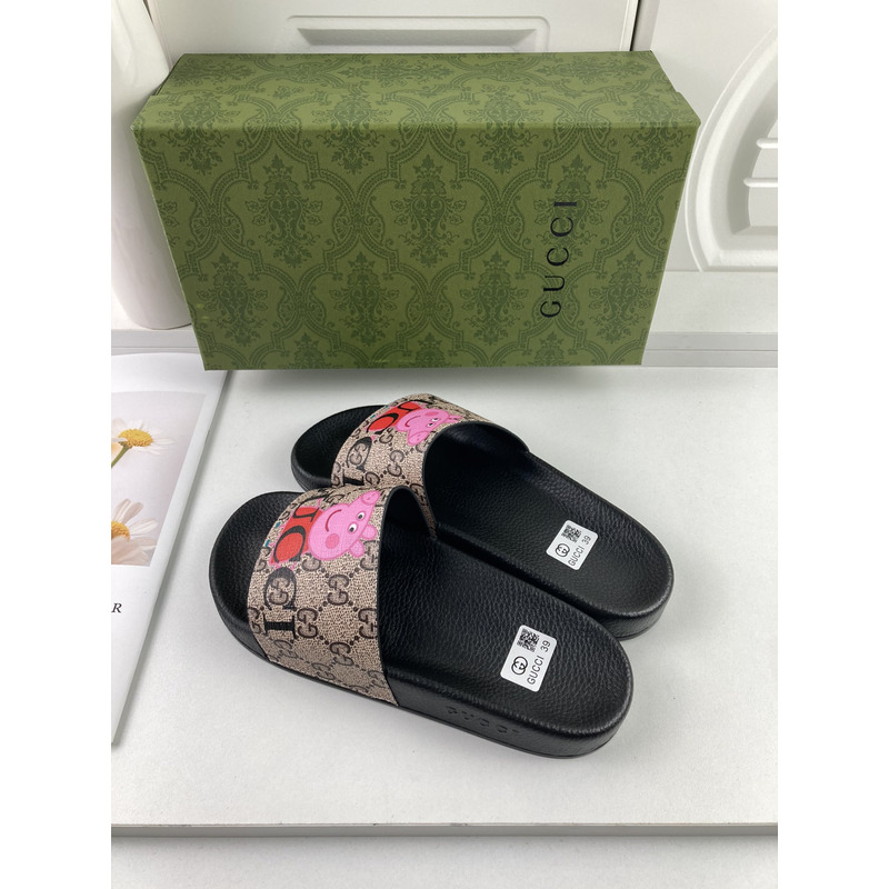 G*u*i peppa pig slides