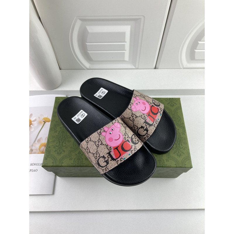 G*u*i peppa pig slides