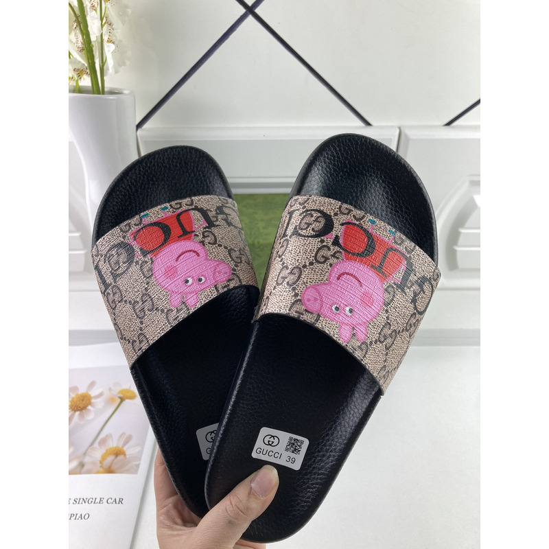 G*u*i peppa pig slides