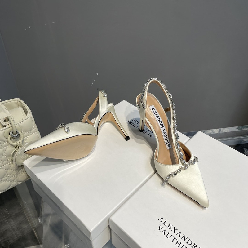 Alexandre Vauthier Pointed Toe Rhinestone High Heels Stiletto Silk Sandals White