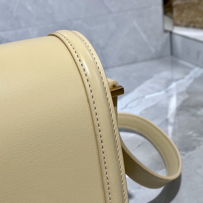 Saint Laurent Leather Messenger Bag 23x16x6cm