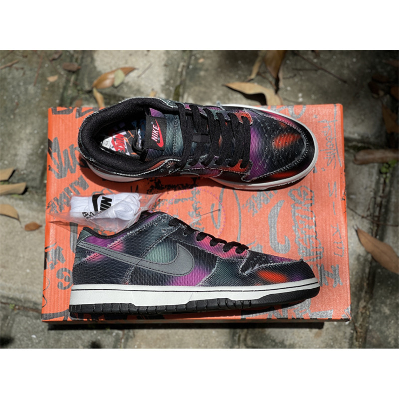 Nike Dunk Low “Graffiti” DM0108-002