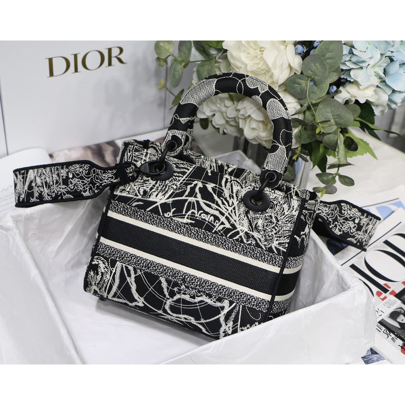 D*or lady d-lite handbag navy blue