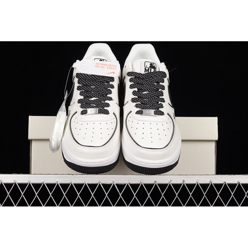 Nike Air Force 1 07 Low x Yankees White Black