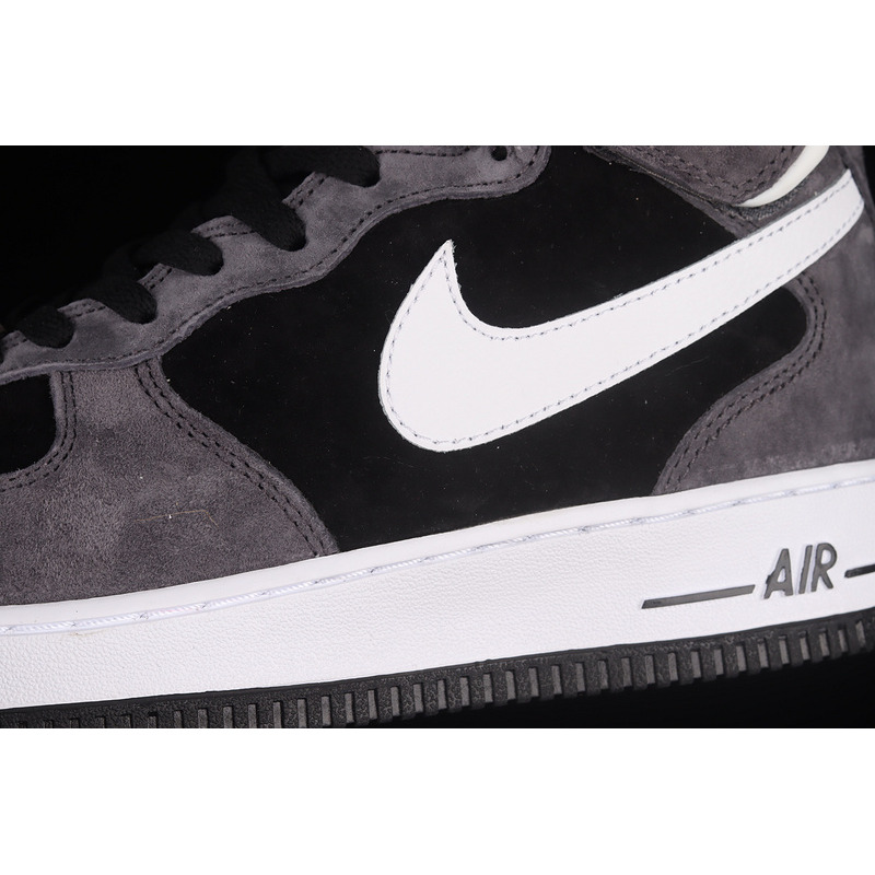 Nike Air Force 1 Mid