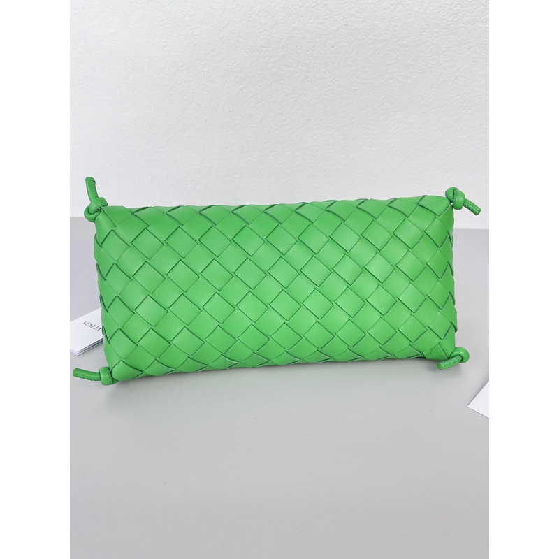 Bo*te*ga ve*ne*ta intreccio nappa mini shoulder bag in bright green