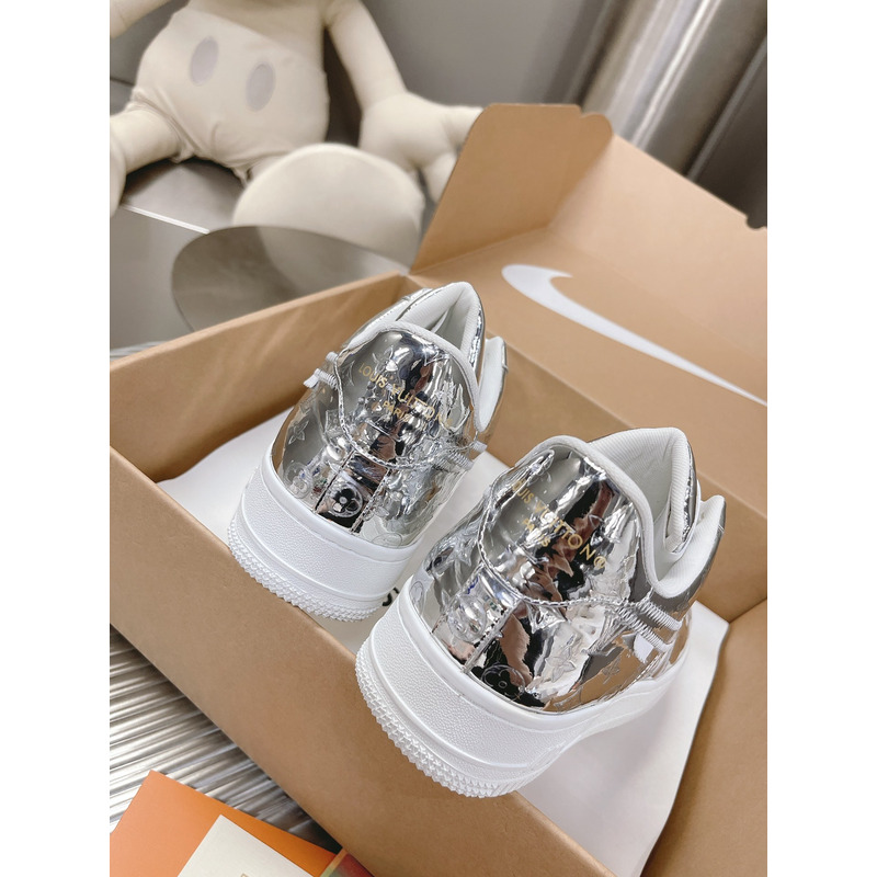 l**is V*t*n x nike air force 1 drop1 met silver