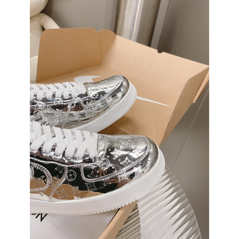 l**is V*t*n x nike air force 1 drop1 met silver