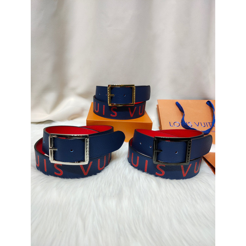 l**is V*t*n silver-tone lock belt red
