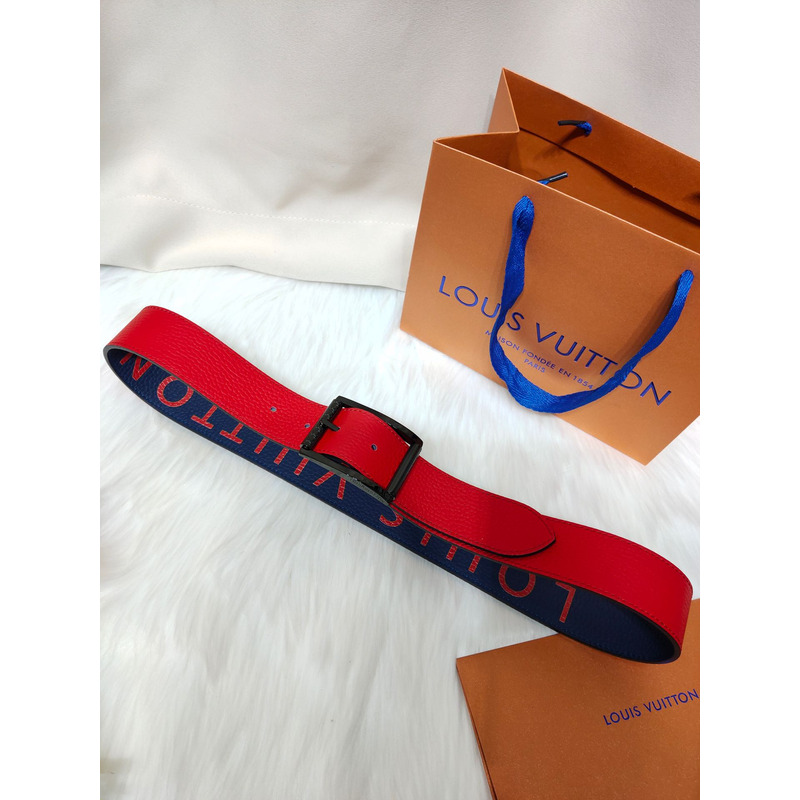 l**is V*t*n black lock belt red