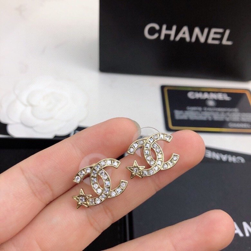 Ch*el 22s Ch*el star earring