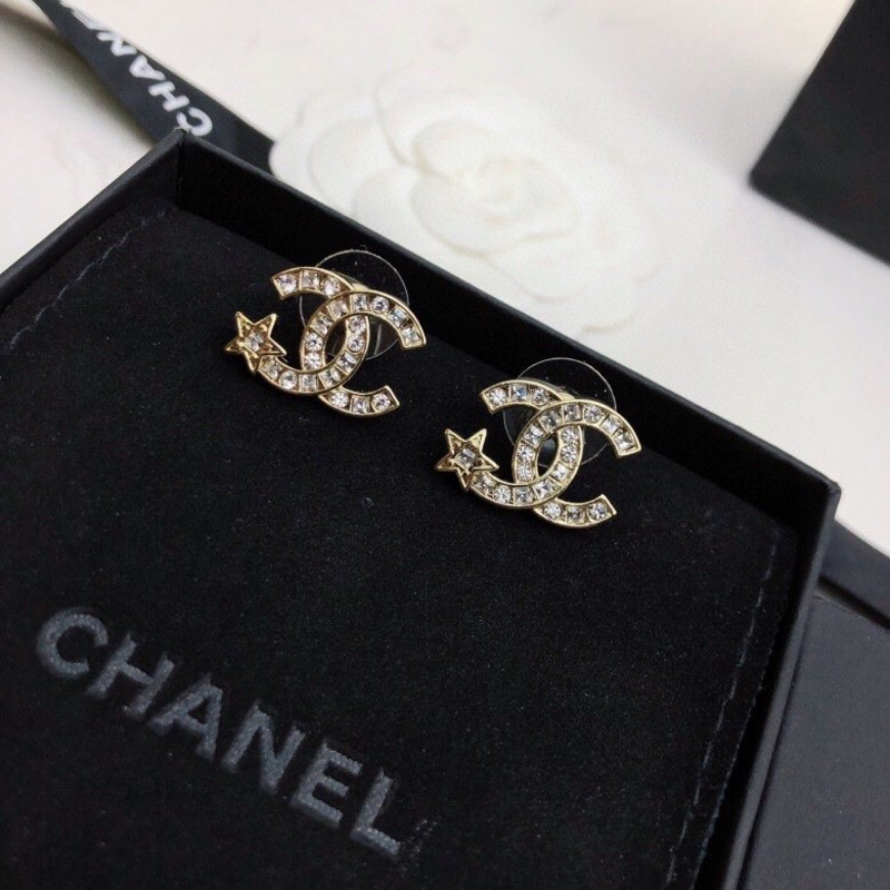 Ch*el 22s Ch*el star earring