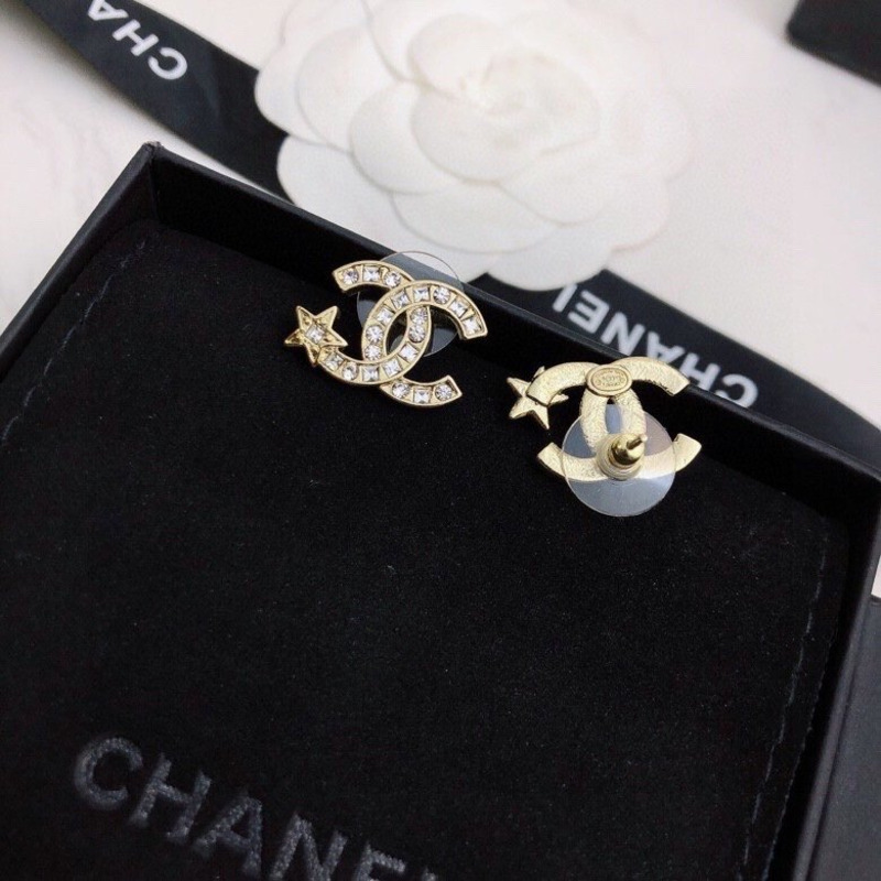 Ch*el 22s Ch*el star earring