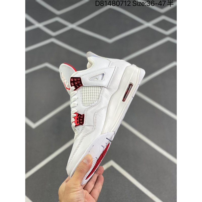 Jordan 4 Retro Metallic in Red