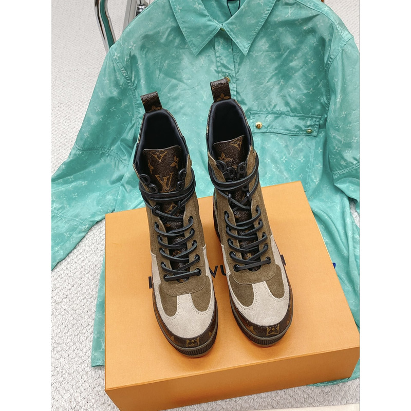 l**is V*t*n laureate platform desert boots beige
