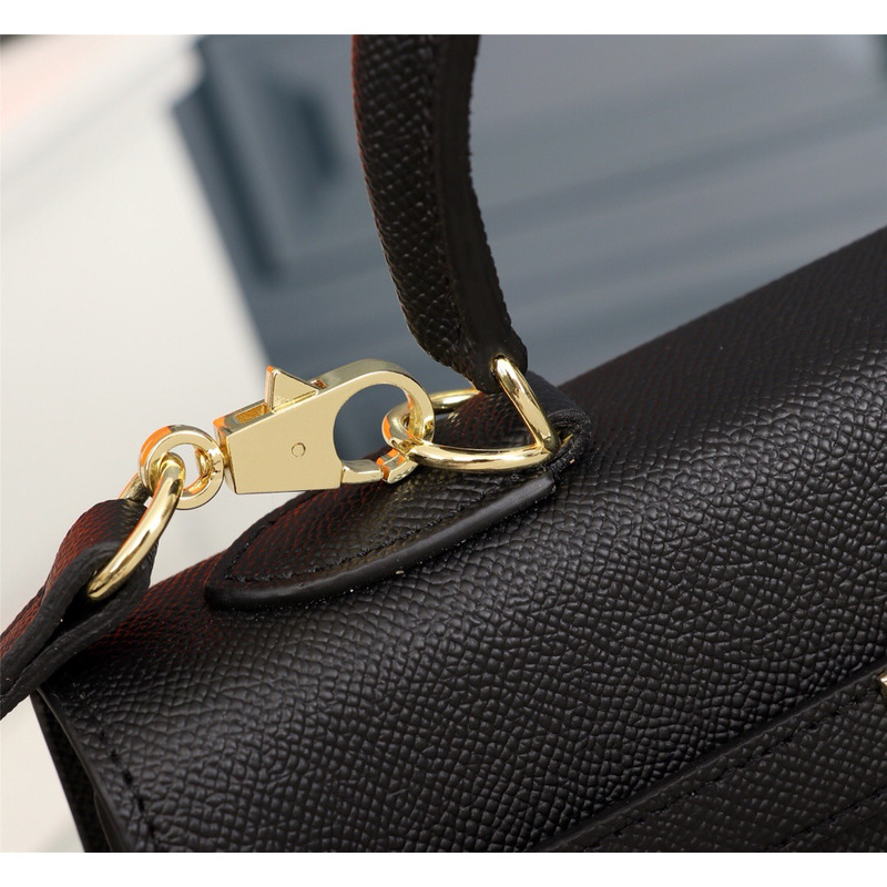 H**mes gold epsom sellier kelly 28 gold hardware black