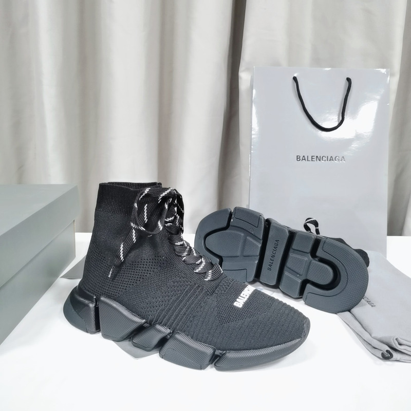 Ba*len*cia*ga speed 2.0 lace up black kids