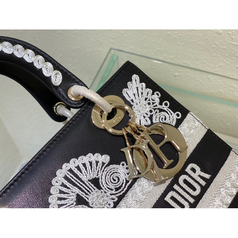 Medium Lady D-Lite Bag PERSONALIZE Mediu Black and White Ornamental Cornely-Effect Embroidery