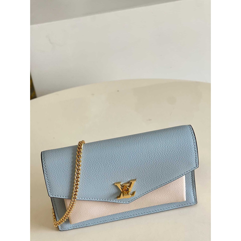 l**is V*t*n mylockme chain bag blue