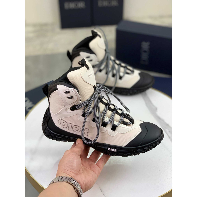 D*or D*orizon hiking ankle boot white technical mesh and rubber