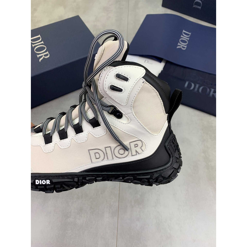 D*or D*orizon hiking ankle boot white technical mesh and rubber