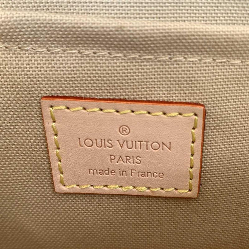 l**is V*t*n plaid flip cover dual-purpose small chain bag white