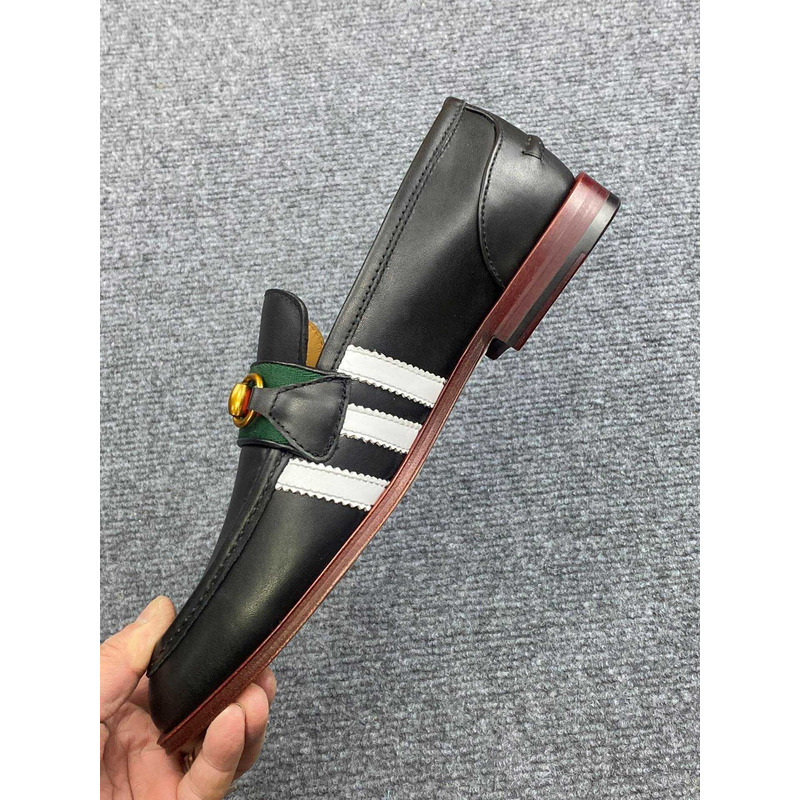 G*u*i horsebit leather loafers in black