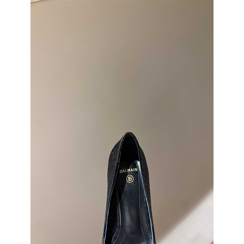 Balmain Logo Monogram Pointed Toe Pumps Black
