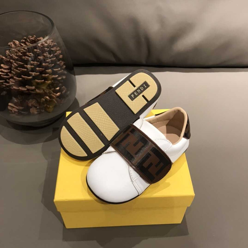 F**di kids ff logo shoes white