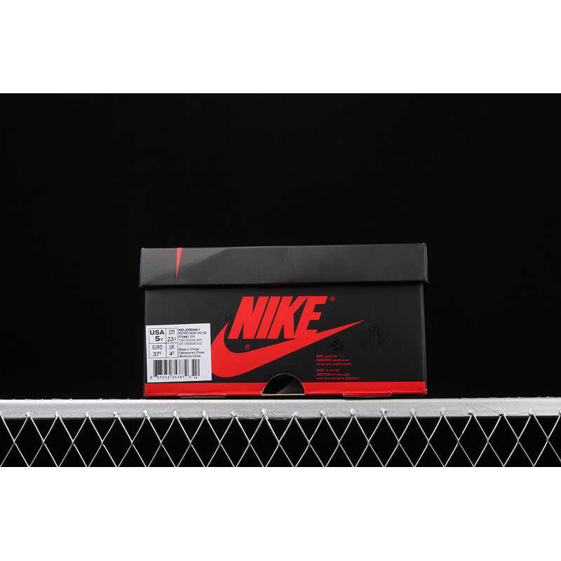 Nike Air Jordan 1 Retro High OG