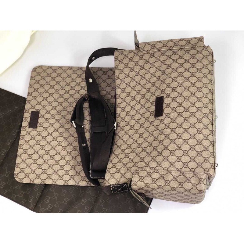 g*u*i diaper bag crossbody gg S*p*e brown