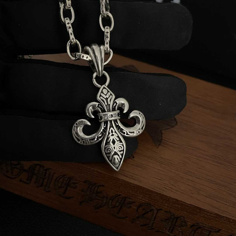 Ch*0me heart titanium steel crow heart cross necklace
