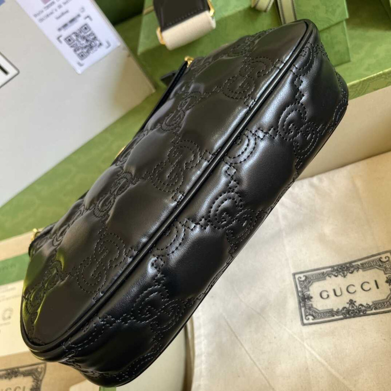 G*u*i gg matelasse leather bag black