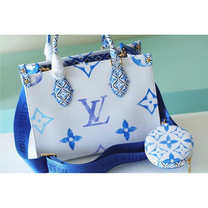 l**is V*t*n l**is V*t*n lv by the pool on the go pm natural gradient blue