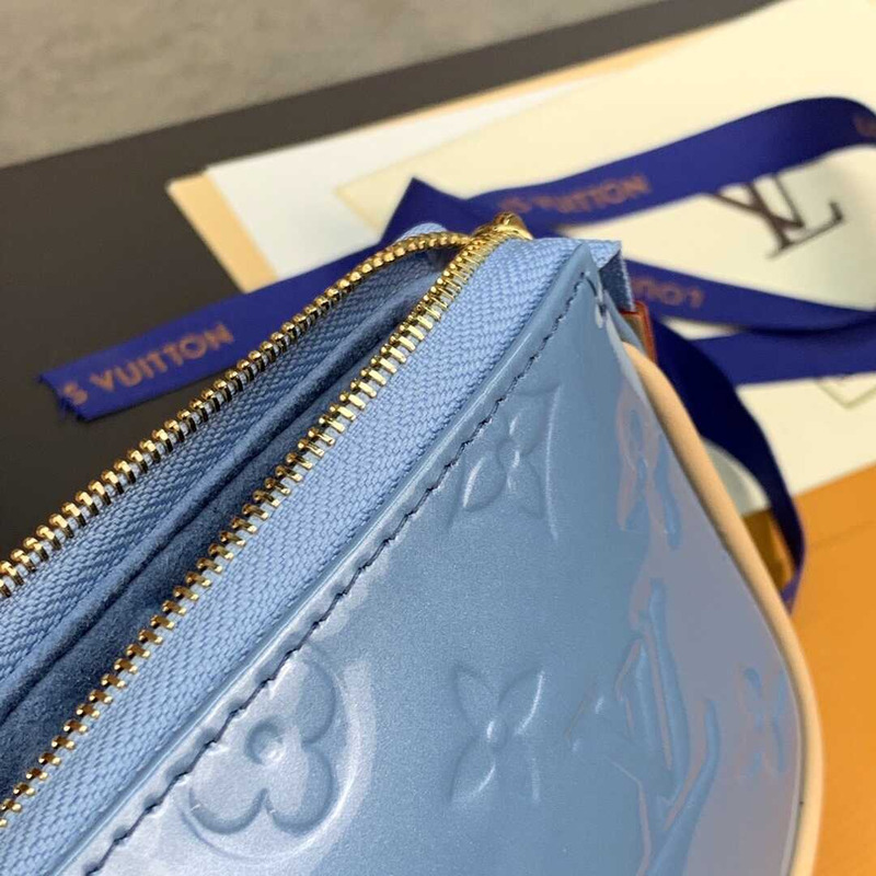 l**is V*t*n mini pochette accessoires blue