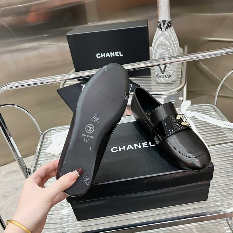 Ch*el classic logo loafers all black