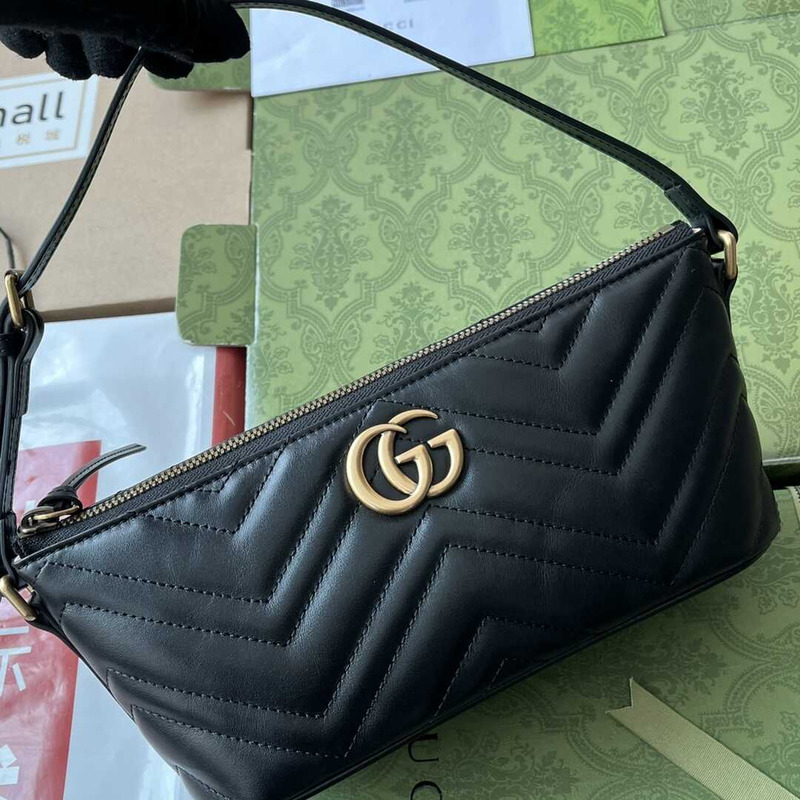 G*u*i gg marmont s leather shoulder bag black