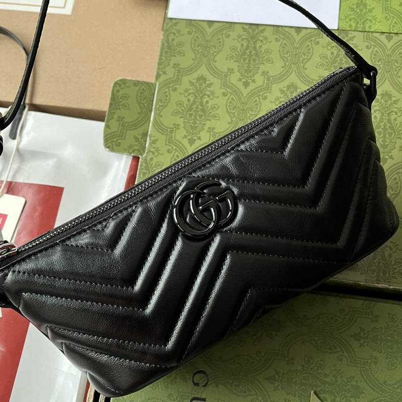 G*u*i gg marmont s leather shoulder bag black