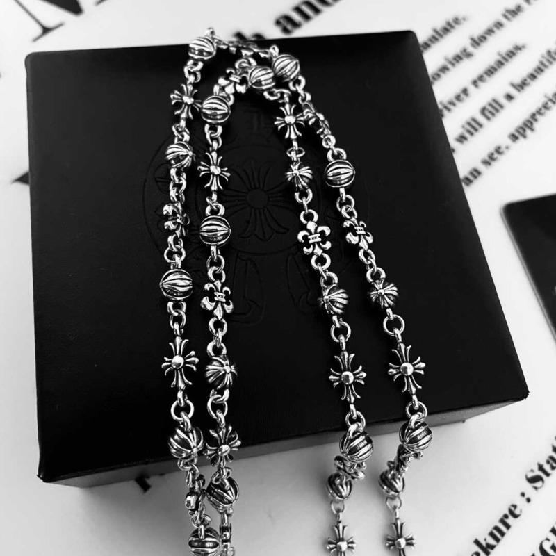 Ch*0me He**ts sterling silver necklace