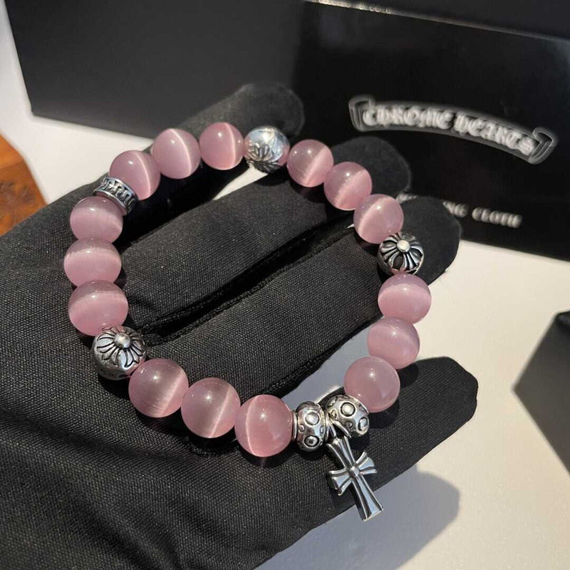 Ch*0me He**ts bead bracelet