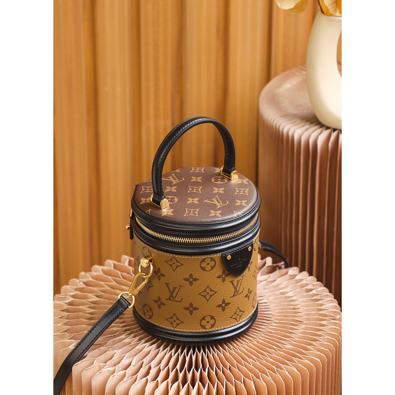 l**is V*t*n sac cannes (m43986)
